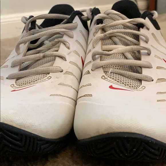 White nike air - Picture 3 of 3